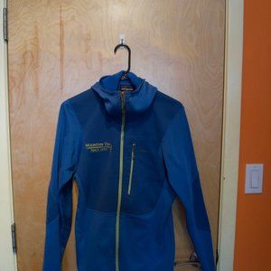 Patagonia mens piton hybrid hoodie size medium